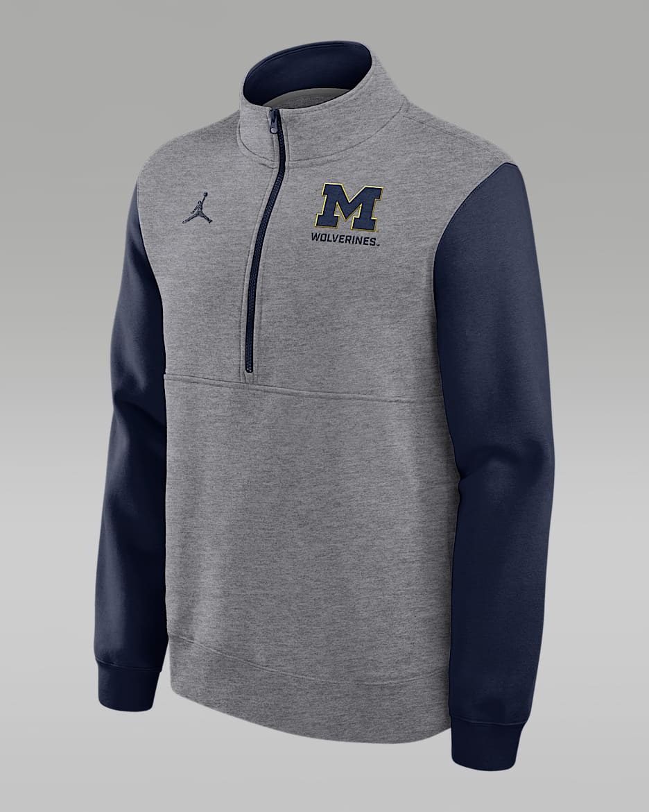 アメフトMichigan Jordan vapor knit Michigan Club Men's Jordan Brand College 1/2-Zip Crew. Nike.com